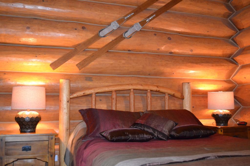 Willa Yoho Chalets Golden Zewnętrze zdjęcie